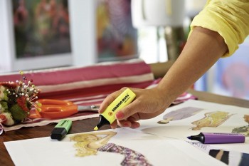 ROTULADOR FLUORESCENTE STABILO BOSS SET DE 8 UNIDADES