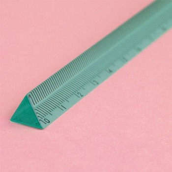 REGLA TRIANGULARES 15 CM